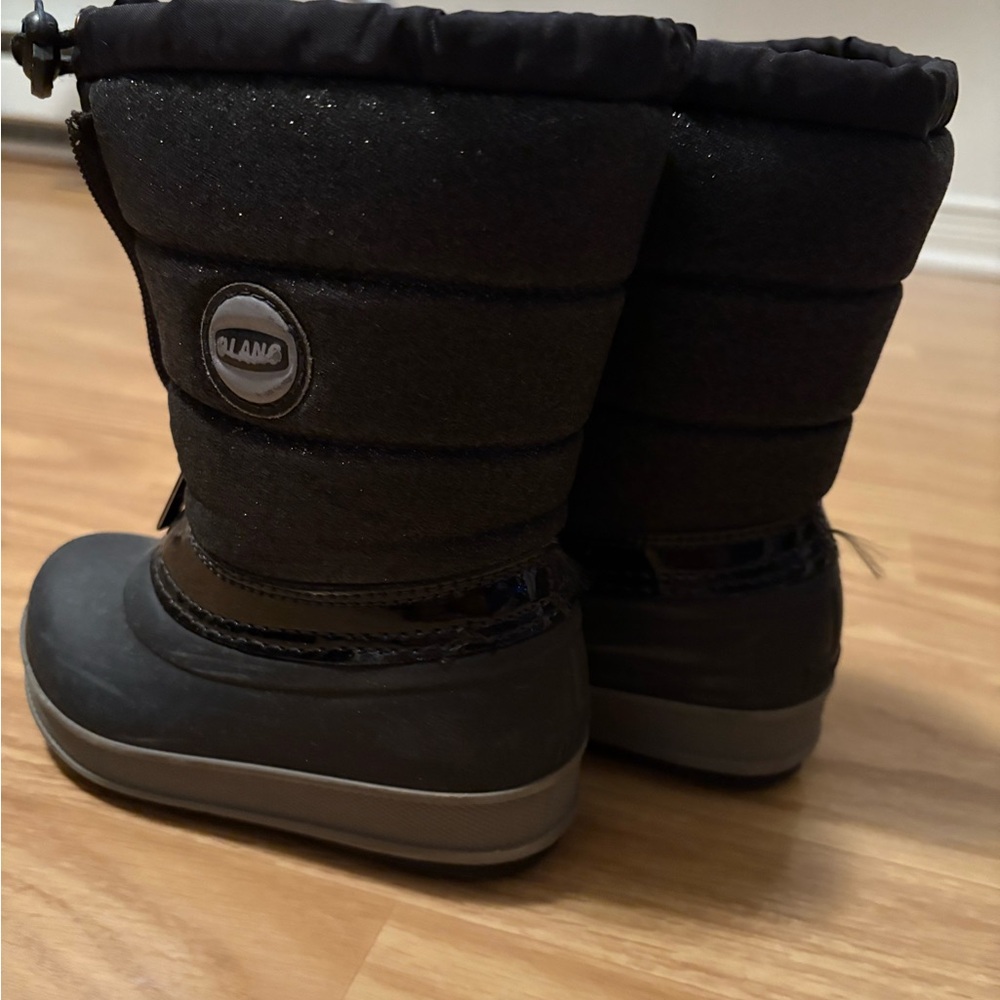 Kids Black Snow Boots